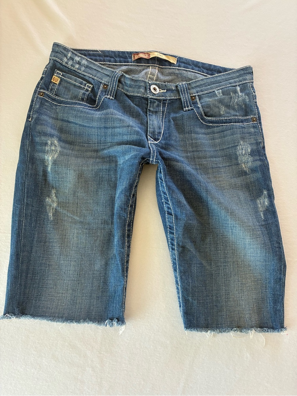 Vintage Y2K low rise Distressed Bermuda shorts
